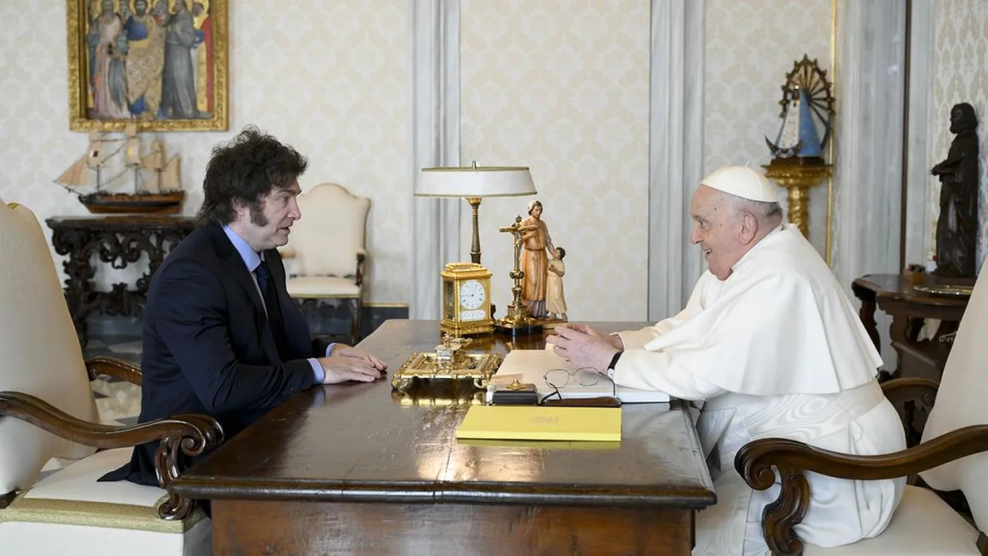 El Papa Francisco y Javier Milei estuvieron reunidos una hora en el Vaticano