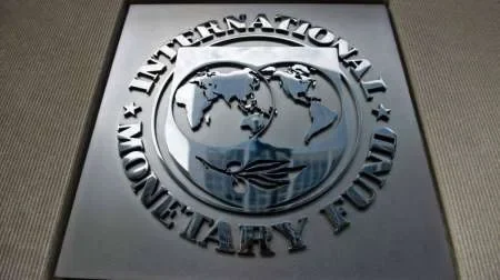 El FMI autorizaría al Gobierno a gastar más en asistencia social