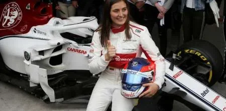 Tatiana Calderón, la primera mujer de la Fórmula 2