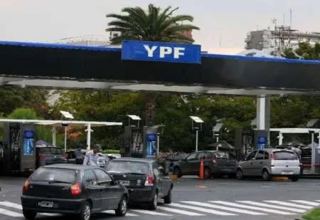 En Salta, el litro de nafta en YPF cuesta $45,13