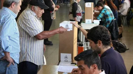 Es inconstitucional que los argentinos en el exterior voten por correo