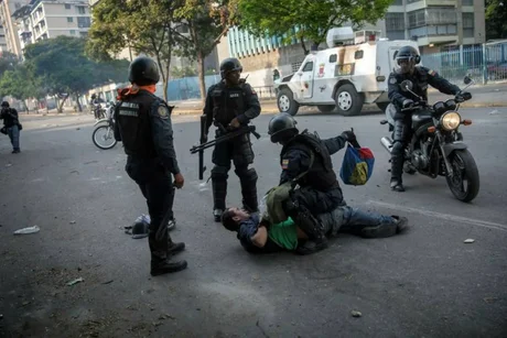 Ya van cuatro muertos por represión del régimen de Nicolás Maduro