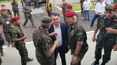 Detuvieron a un militar de la comitiva de Bolsonaro con 39 kilos de cocaína