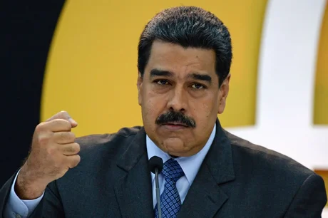 Maduro calificó de "estúpidos" a los que dicen que hay dictadura en su país