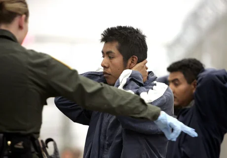 Estados Unidos someterá a pruebas de ADN a los inmigrantes Mejicanos