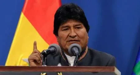 Evo Morales denunció que podrían ejecutar una orden de aprehensión ilegal en su contra