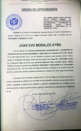 Emitieron una orden de detención contra Evo Morales