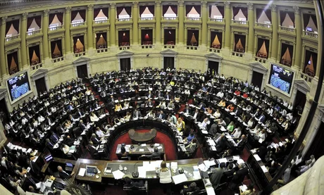 En Vivo: Empezó el debate por la ley de Emergencia Económica en el Senado