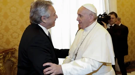 El Papa Francisco se encontró con Alberto y le pidió que sea un “mensajero de la paz”