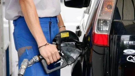 Congelarían el precio de los combustibles hasta octubre