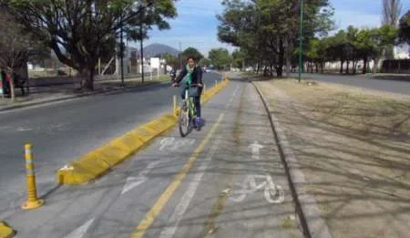 Reforma en el transporte: Nación corre tras un programa sustentable y la “bici” gana protagonismo