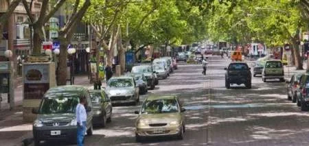 Restricciones en Mendoza: sin circulación entre las 0.30 y las 5.30