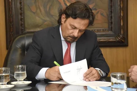 Sáenz anunció que posterga las elecciones en Salta