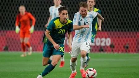 La Selección Argentina de fútbol masculino perdió en el debut