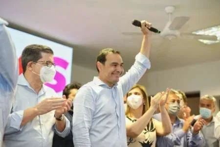 Corrientes: la victoria de Valdés le da fuerzas a la UCR y a Juntos por el Cambio
