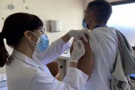 Serán 40 los vacunatorios que funcionarán durante el fin de semana en Salta