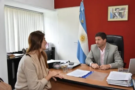 ¿Le moja la oreja? Provincia anuncia que le presta 100 millones de pesos a la Municipalidad de Salta para “gastos corrientes”