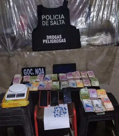 Golpe contra el narcotráfico en Salta Capital: secuestran 7 kilos de cocaína, más de mil dólares y 480 mil pesos
