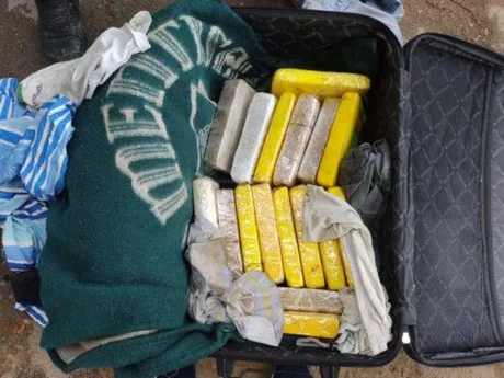 Secuestran 17 kilos de cocaína en el norte de Salta: era transportada en un colectivo de larga distancia