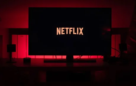 Netflix despidió a más de 300 empleados por una considerable baja de las suscripciones