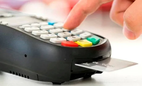 AFIP aumentó el reintegro a las compras con tarjetas de débito