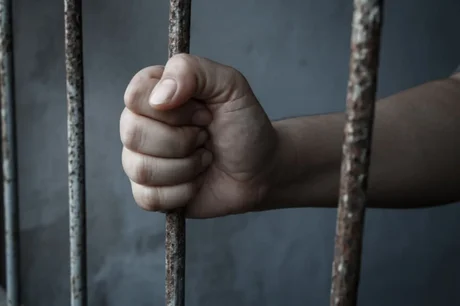 Condenaron a un hombre a ocho años de prisión por abusar a una menor