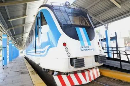 Se modificarán dos franjas horarias del tren interurbano que va hacia Campo Quijano