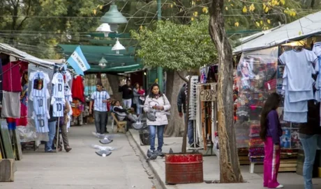 La Municipalidad comienza a negociar con puesteros del parque San Martín para sacarlos
