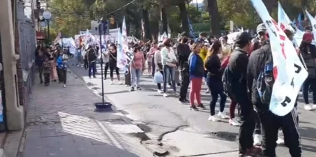 El centro de Salta será un caos por manifestaciones sociales