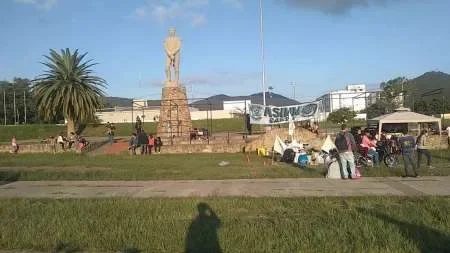 La Municipalidad consiguió el aval para trasladar a todos los feriantes al Campo de la Cruz durante el Milagro