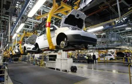 La producción de vehículos creció más de 40%