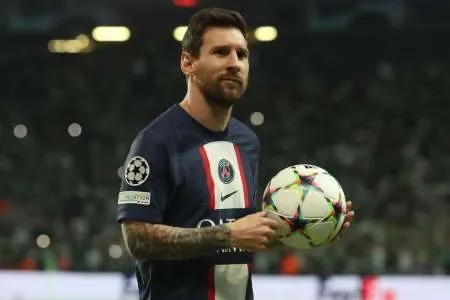 Con gol y asistencia de Messi, el PSG sigue firme en la Champions League  