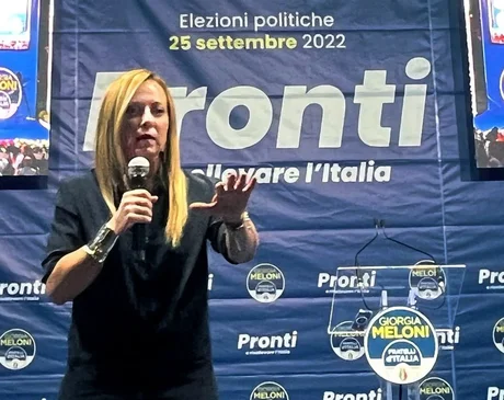 Los italianos votan para elegir nuevos gobernantes