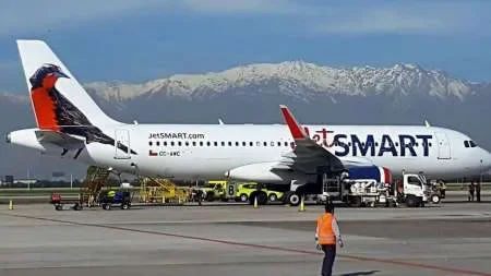 La empresa JetSmart retoma la ruta aérea que une Salta con Mendoza