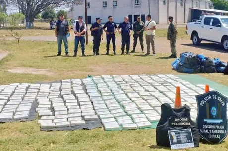 Secuestraron más de 400 kilos de cocaína tras un mega operativo en El Quebrachal