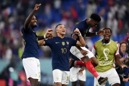 Francia es el tercer clasificado a cuartos de final del Mundial de Qatar 2022