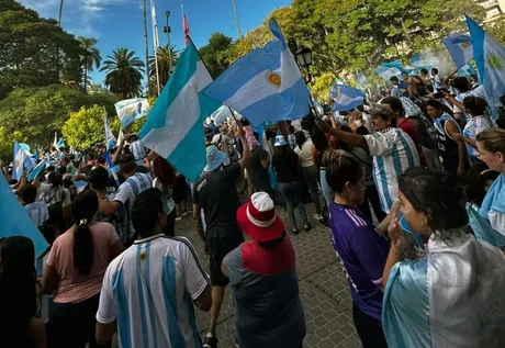 Demoraron a siete personas durante los festejos por el triunfo de la Selección Argentina