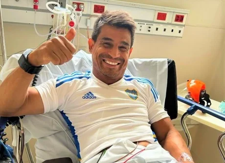 Comunicaron el motivo por el que Hugo Ibarra abandonó la práctica de Boca en ambulancia
