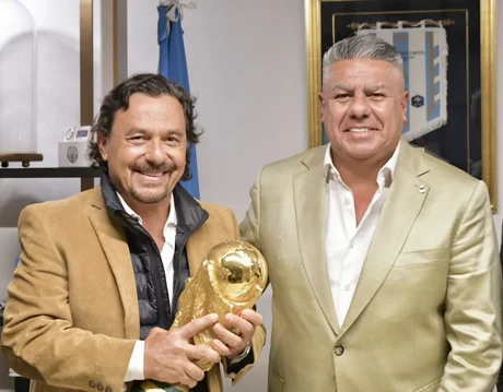 No se da por vencido: Sáenz le pidió a Tapia que escojan a Salta como sede para el mundial Sub20