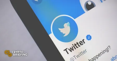 Tras las quejas de muchos usuarios, Twitter reestableció la tilde azul para algunos famosos