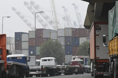 Un nuevo paro dificulta la actividad en todos los puertos del país