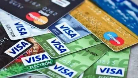 El uso de tarjetas de crédito creció más del 6% en abril