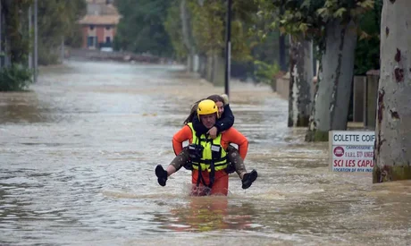Inundaciones en Italia: se registraron nueve muertos, miles de evacuados en el centro del país