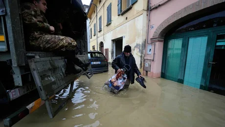 Las inundaciones en Italia ya dejaron 14 muertos y más de 20 mil evacuados