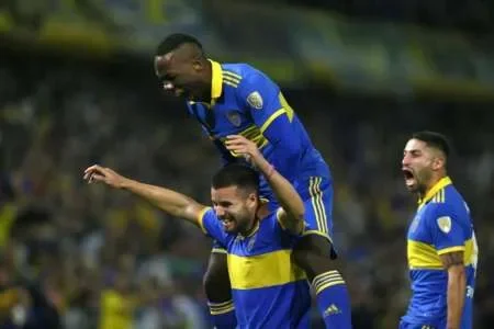 Boca derrotó a Colo Colo y accedió a los octavos de la Libertadores