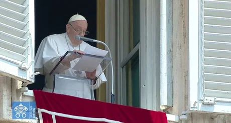 El Papa Francisco reapareció en público tras su operación