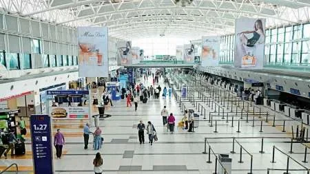 Una mujer de 46 años perdió la vida en un vuelo de Barcelona a Ezeiza