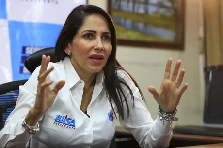Elecciones en Ecuador: Luisa González es la más votada, y todo se definirá en balotaje