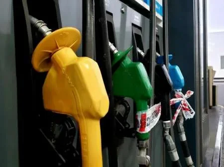 YPF aumentó un 10% el valor de sus combustibles