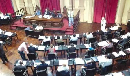 Diputados sesionan en Salta: tratan la prórroga del Presupuesto 2023 y otros temas